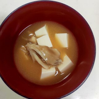 豆腐ときのこの味噌汁